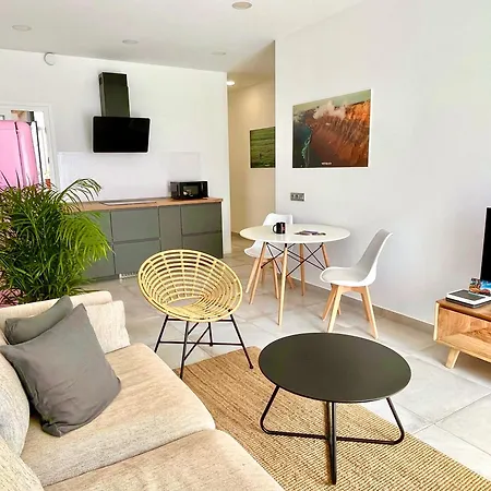 Weybeach 7 - New, Modern, Stylish, Fully Equipped Apartment La Santa
